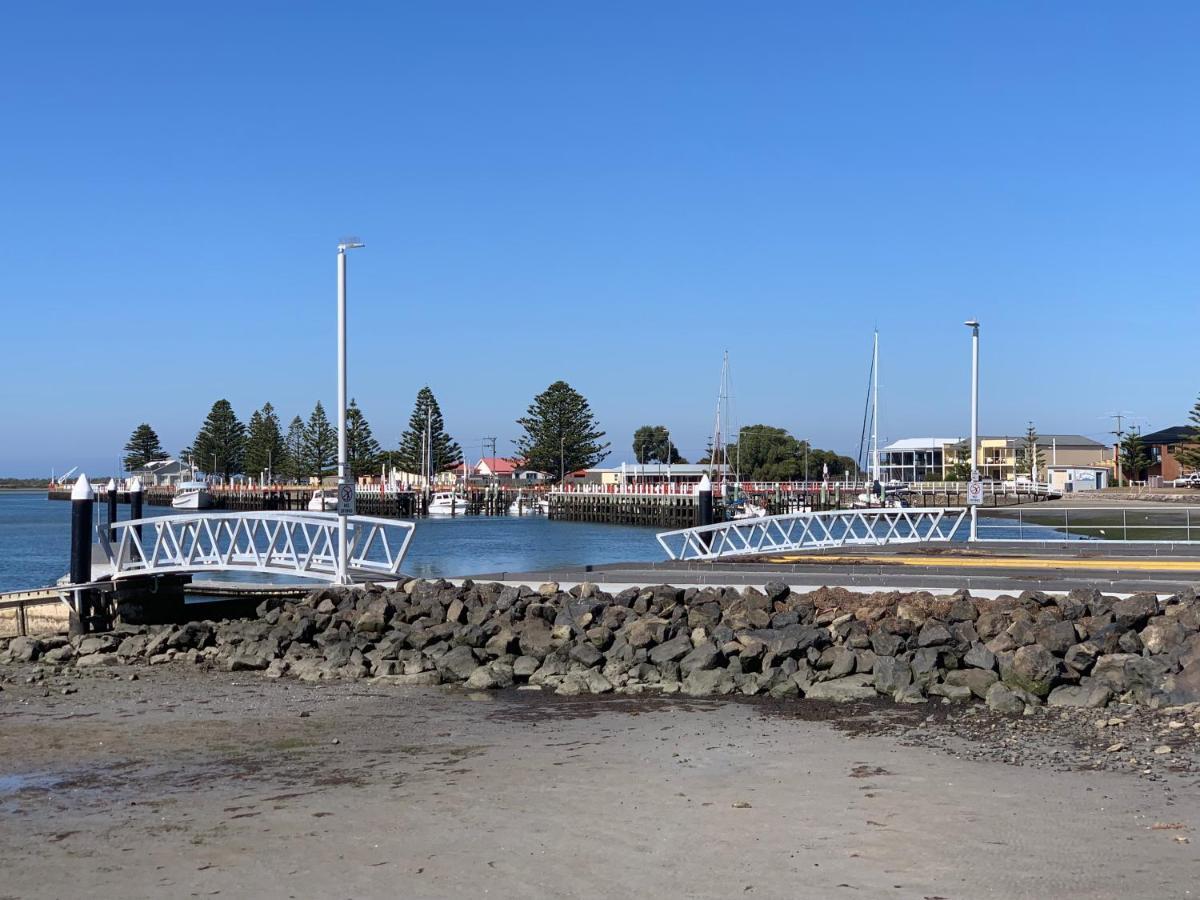 Boat Harbour Jetty B&B Порт Албърт Екстериор снимка